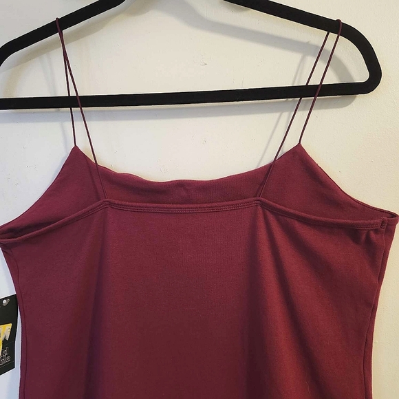 🆕️ ☆ Burgundy Bodysuit - Picture 8 of 12